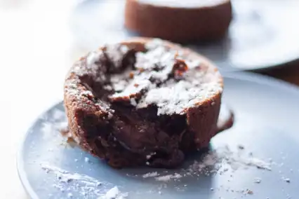 Air Fryer Chocolate Lava Cake