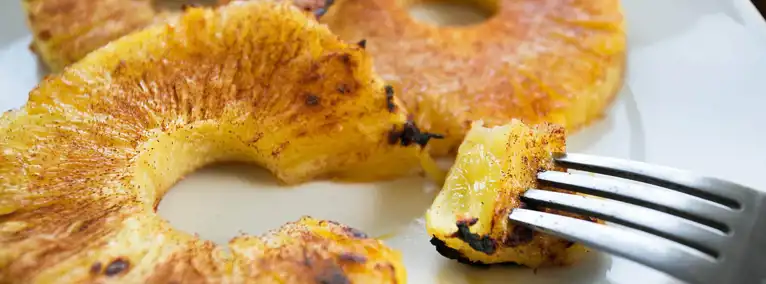 Broiled Pineapple With Cinnamon