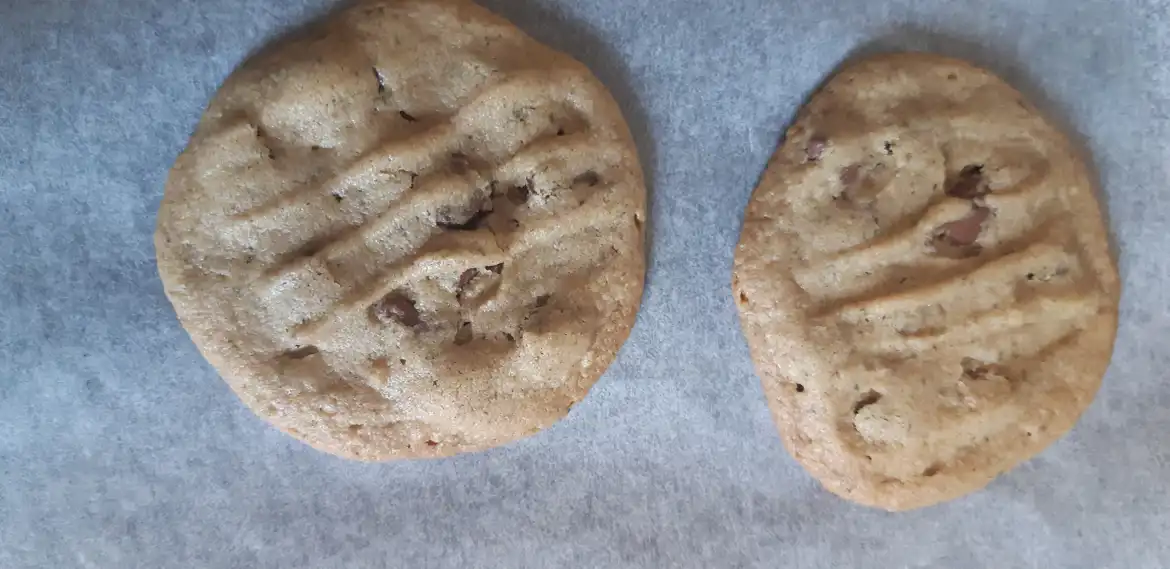 Viva's Chocolate Chip Peanut Butter Cookies
