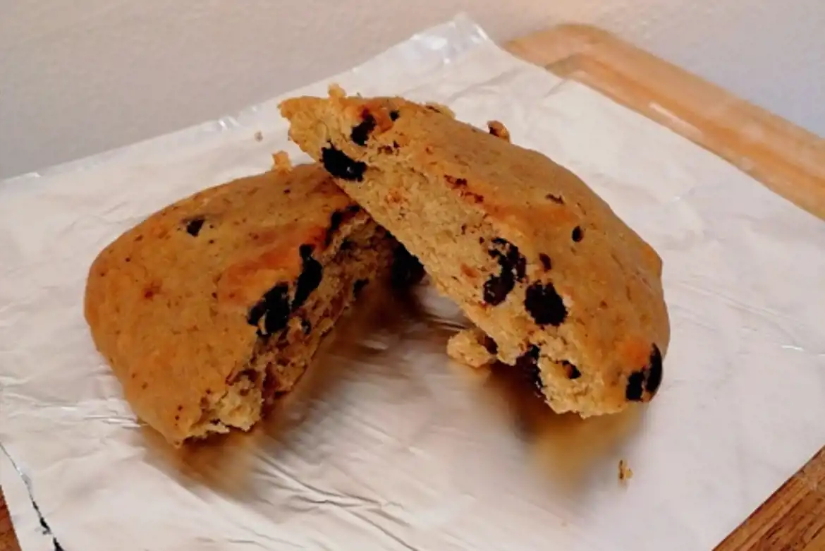 Spiced Pumpkin Chocolate Chip Cookies 