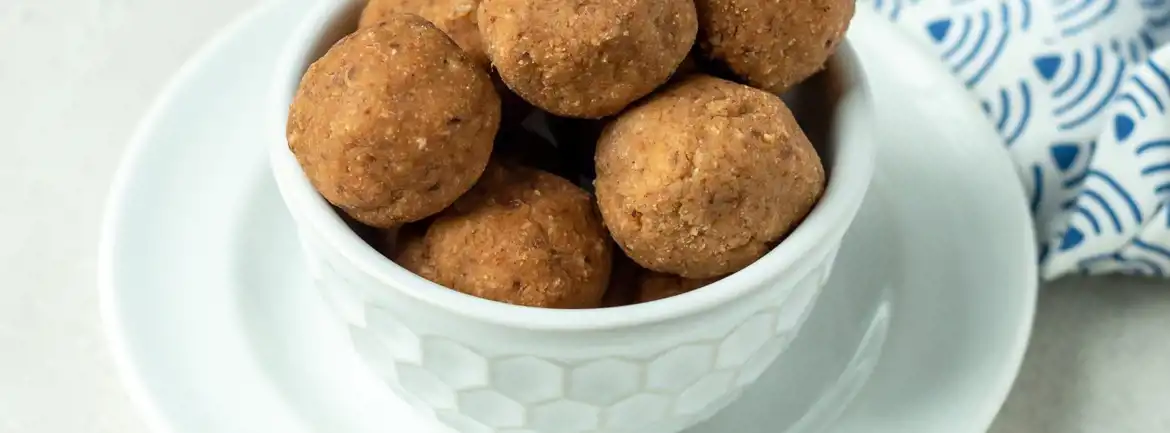 Coconut Banana Energy Bites
